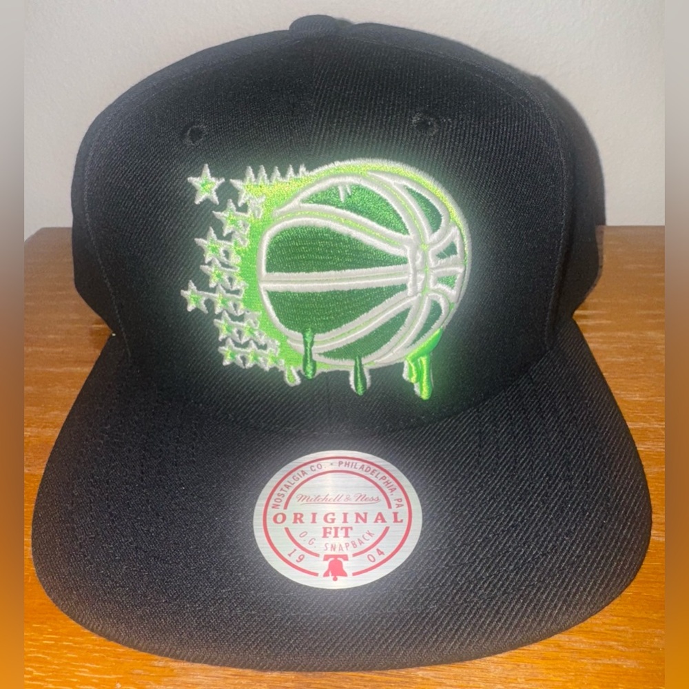 Mitchell & Ness Orlando Magic Hardwood Classics Slime Drip Snapback Hat